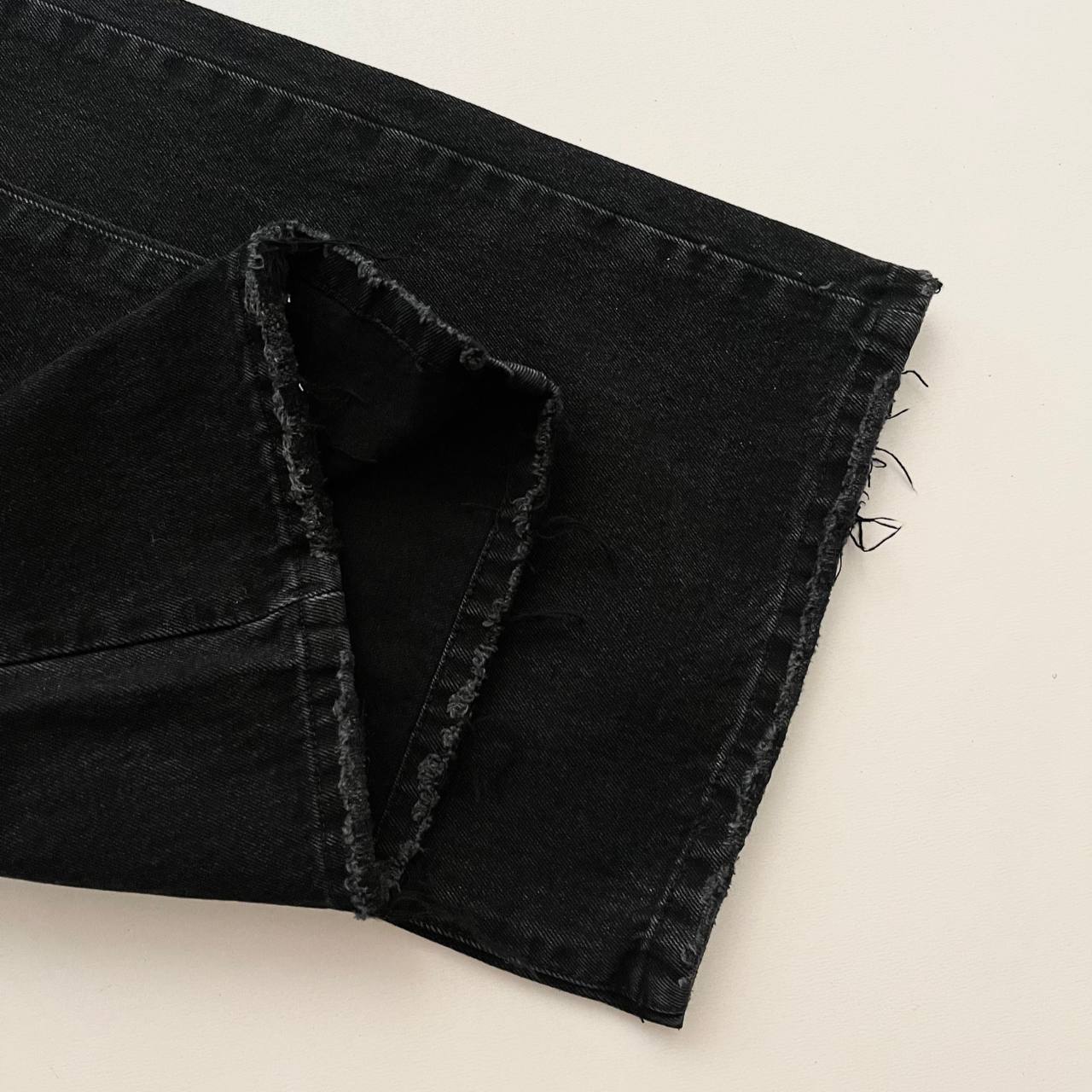 شلوار جین وایدلگ بلند رایا - Image 4